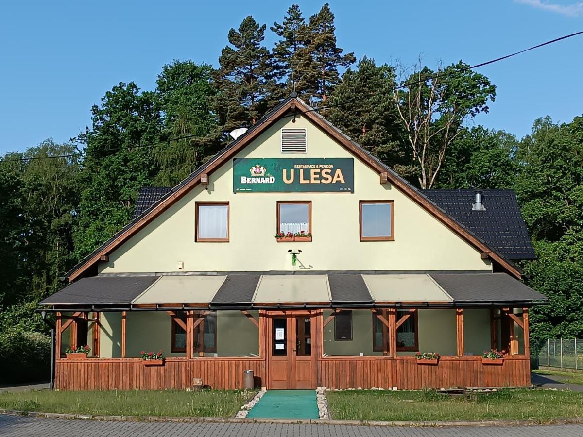 Restaurace A Penzion U Lesa Havířov المظهر الخارجي الصورة